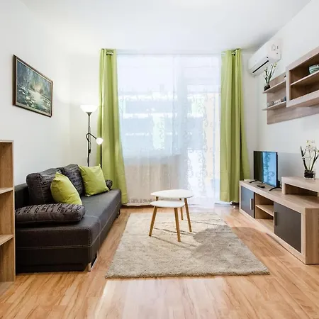 Apartment Corvin 4 Sun